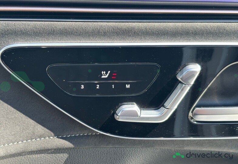 Mercedes EQE SUV Белый