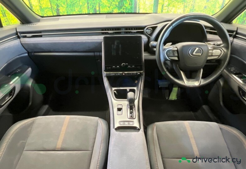 Lexus LBX Black