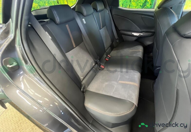 Lexus LBX Black