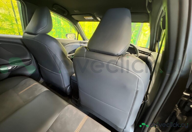 Lexus LBX Black