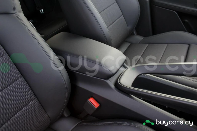 Porsche Macan Оранжевый