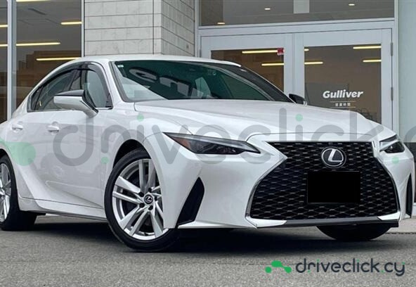 Lexus IS White