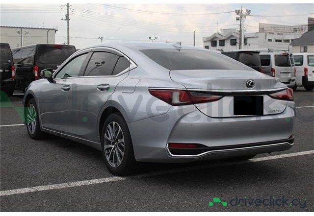 Lexus ES Grey