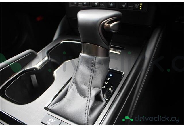 Lexus ES Grey