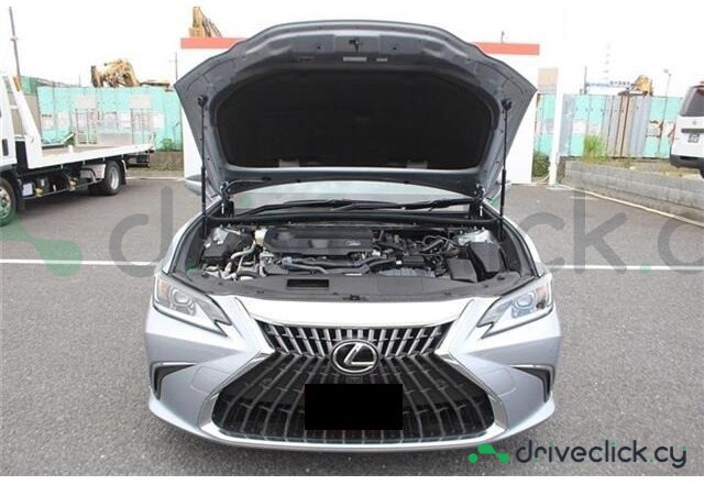 Lexus ES Grey