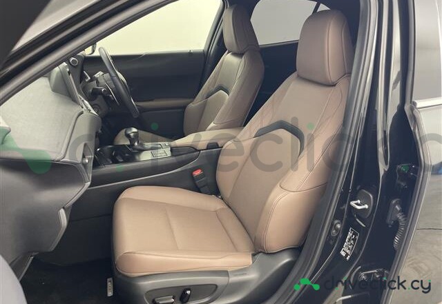 Lexus UX Black