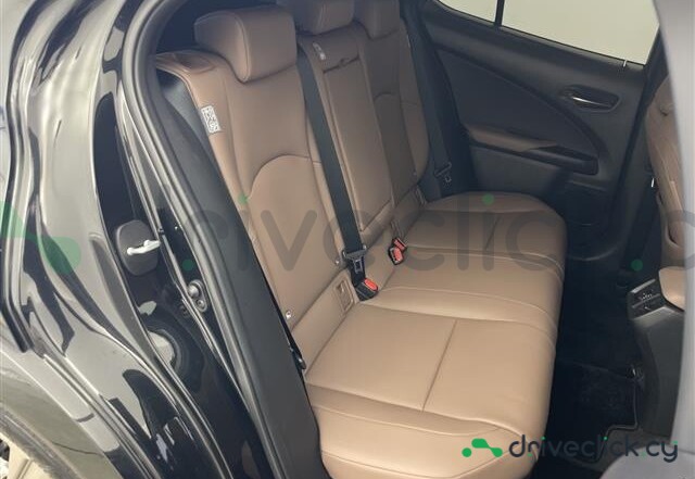 Lexus UX Black
