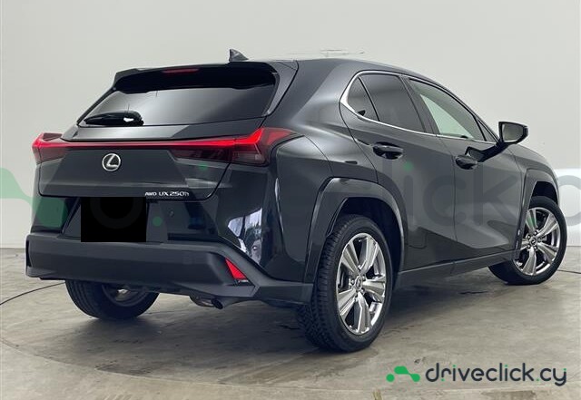 Lexus UX Black