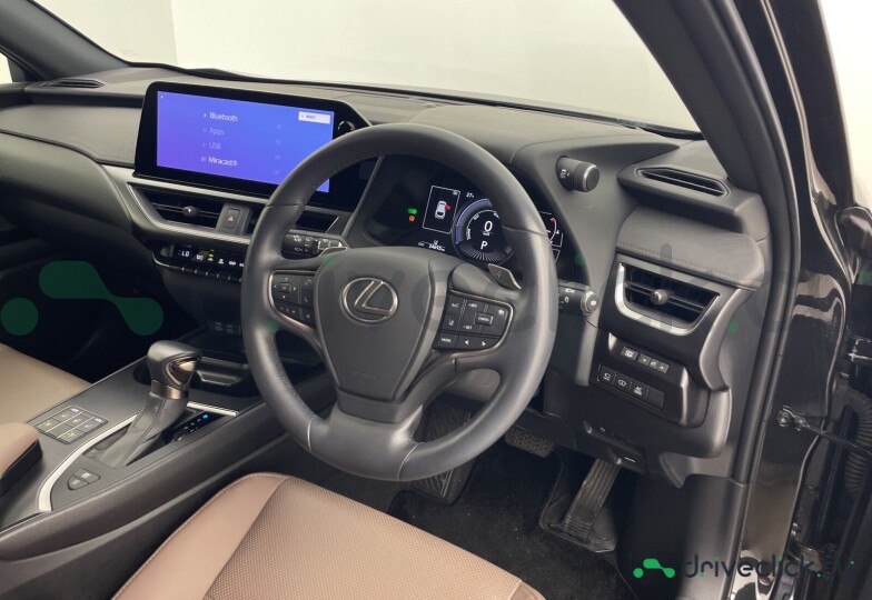 Lexus UX Black