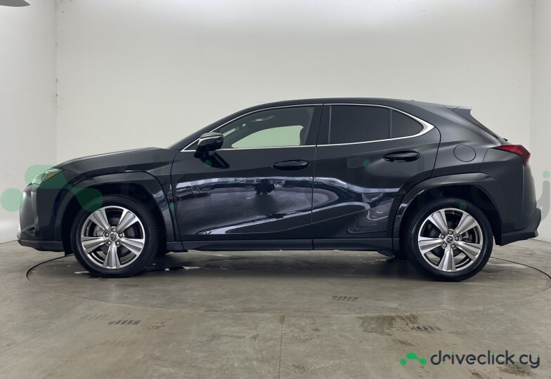 Lexus UX Black