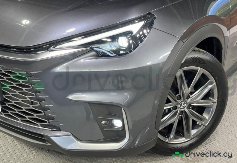 Lexus LBX Grey
