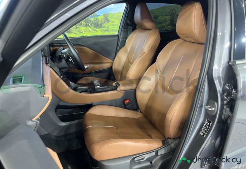 Lexus LBX Grey