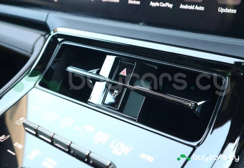 Porsche Panamera Зеленый