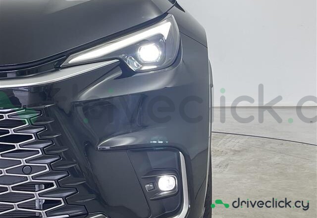 Lexus LBX Black