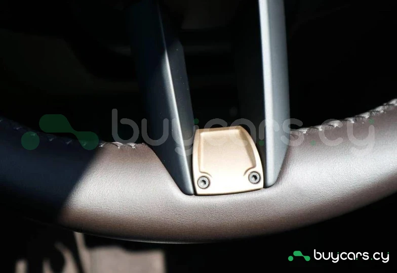 Porsche Panamera Зеленый