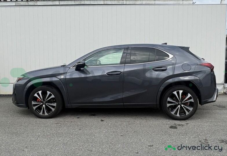 Lexus UX Black