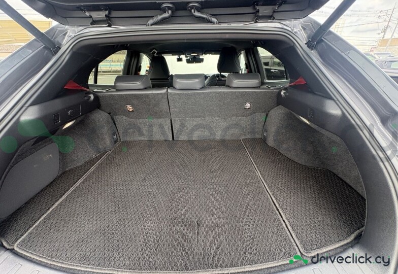 Lexus UX Black