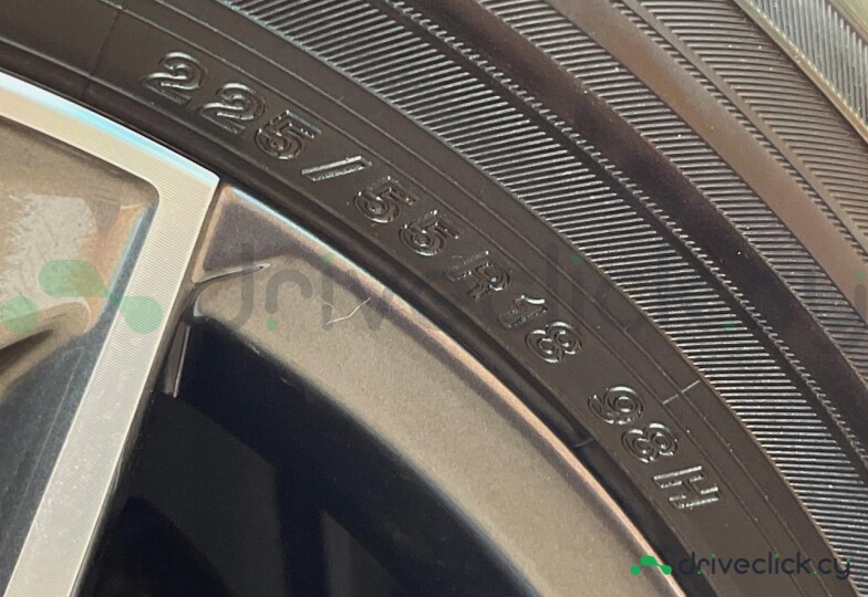 Lexus LBX Grey