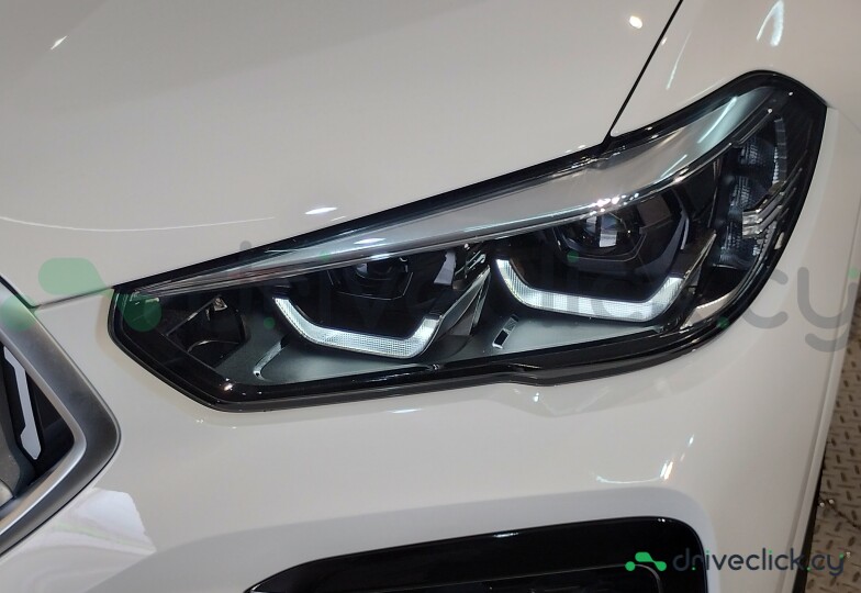 BMW X6 White