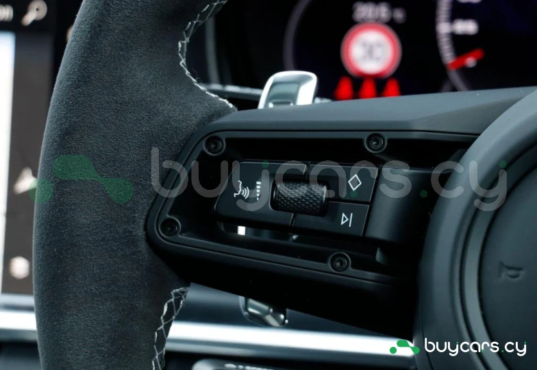 Porsche Panamera Белый