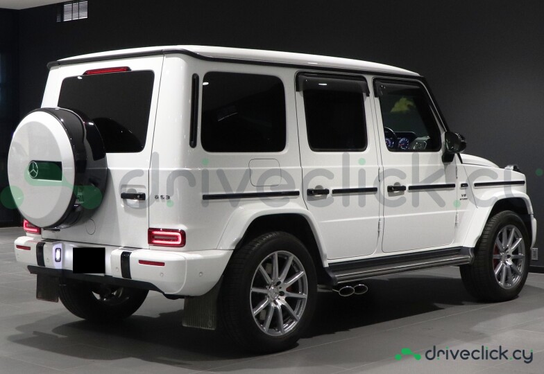 Mercedes G-class Белый