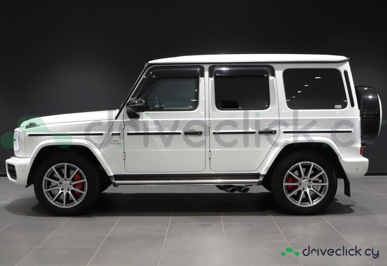 Mercedes G-class Белый