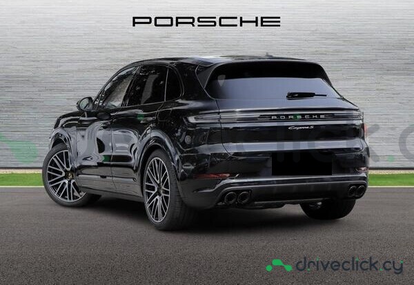 Porsche Cayenne Черный