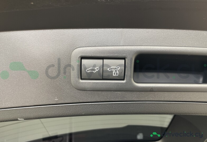 Lexus UX Black