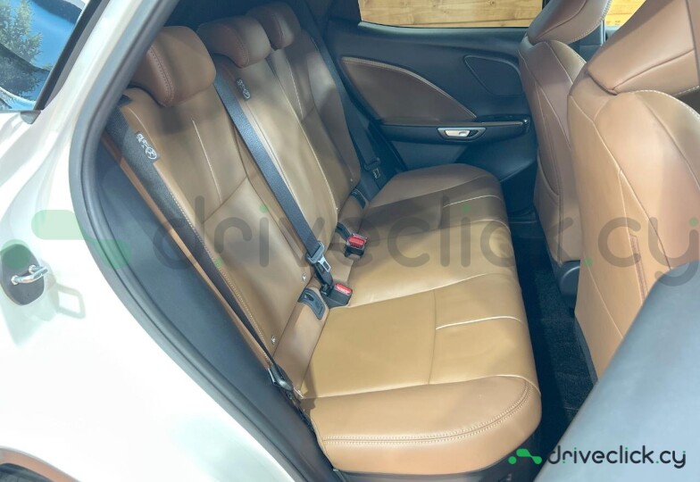 Lexus LBX White