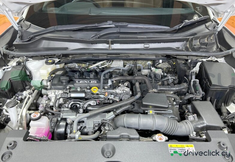 Lexus LBX White