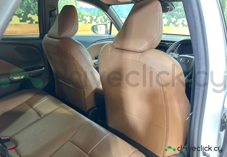 Lexus LBX White