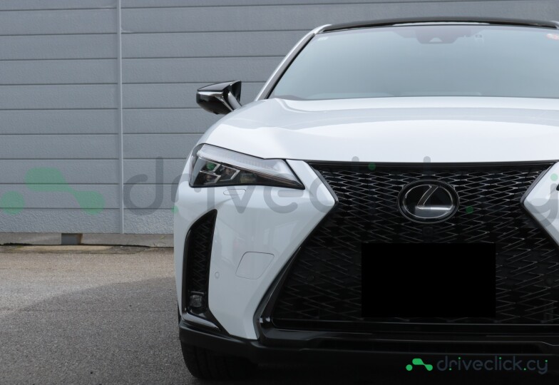 Lexus UX White