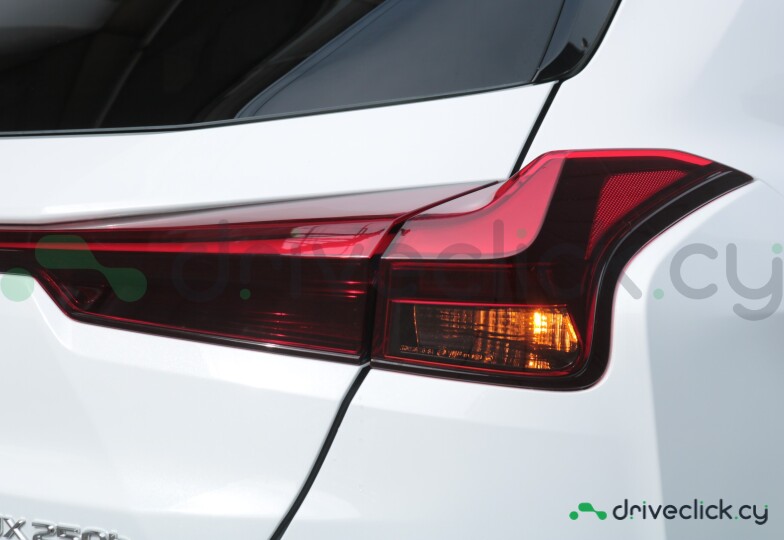 Lexus UX White