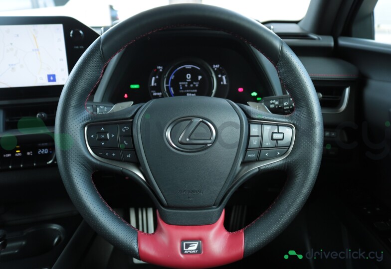 Lexus UX White