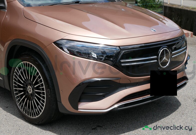 Mercedes EQA Коричневый