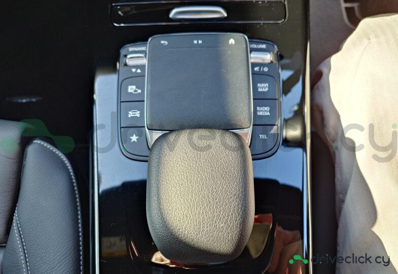Mercedes CLA-class White