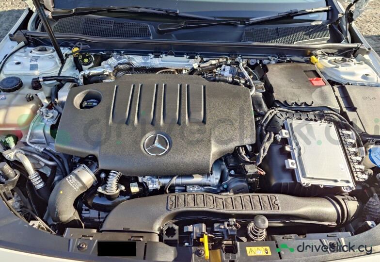 Mercedes CLA-class White