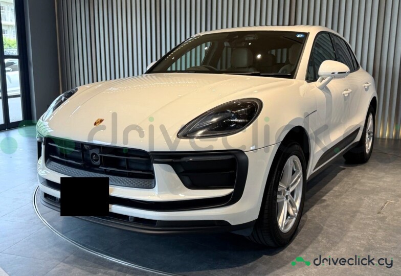 Porsche Macan White