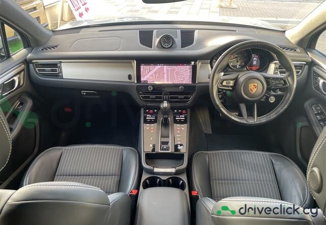 Porsche Macan Grey