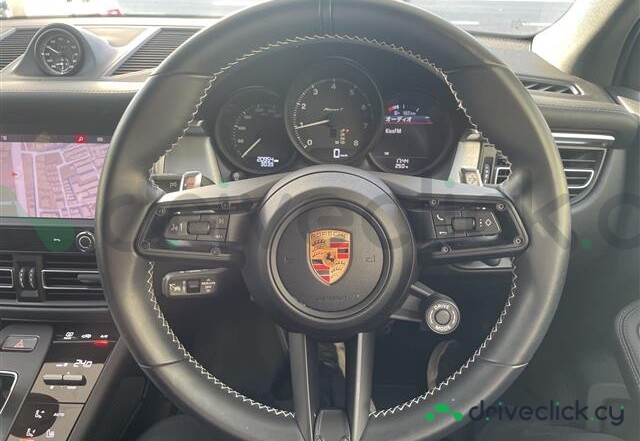 Porsche Macan Grey