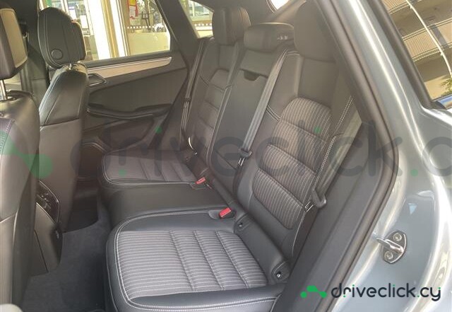 Porsche Macan Grey