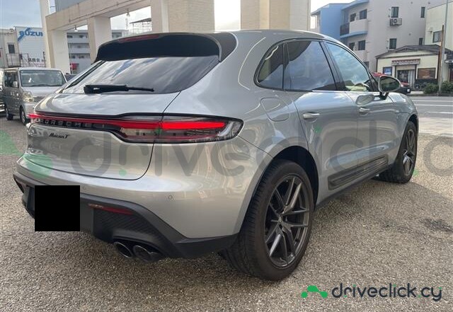 Porsche Macan Grey