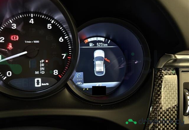 Porsche Macan White