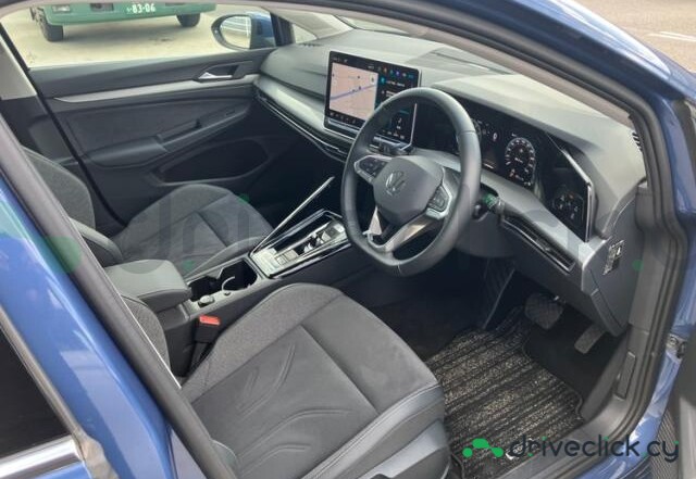 Volkswagen Golf Blue