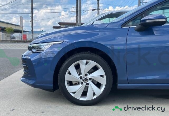 Volkswagen Golf Blue