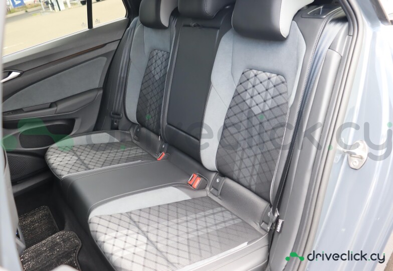 Volkswagen Golf Grey