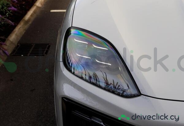 Porsche Cayenne Серый