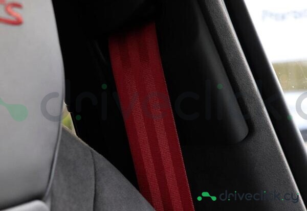 Porsche Cayenne Серый