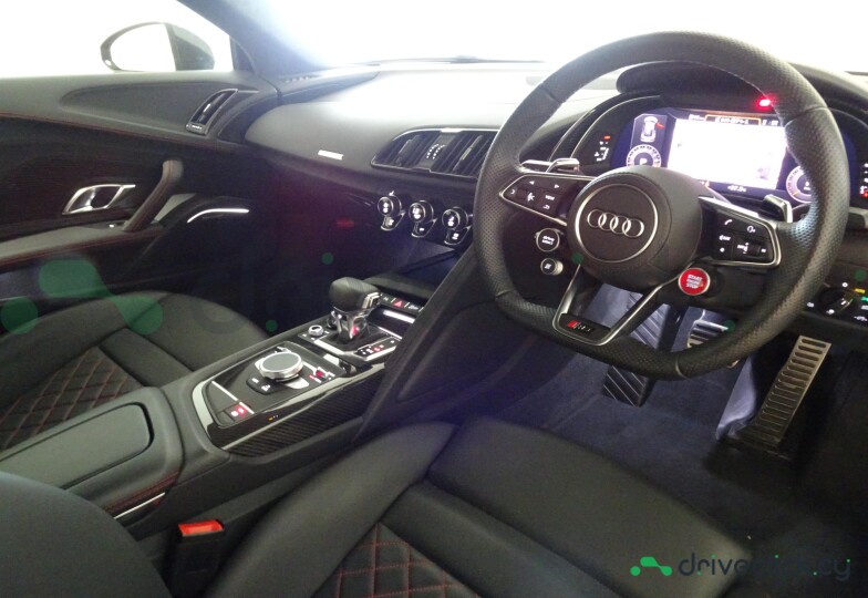 Audi R8 Black