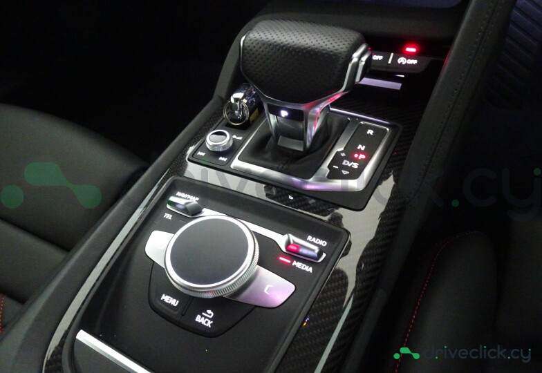 Audi R8 Black